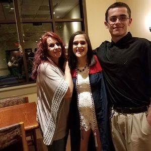 Meet your Posher, Leah